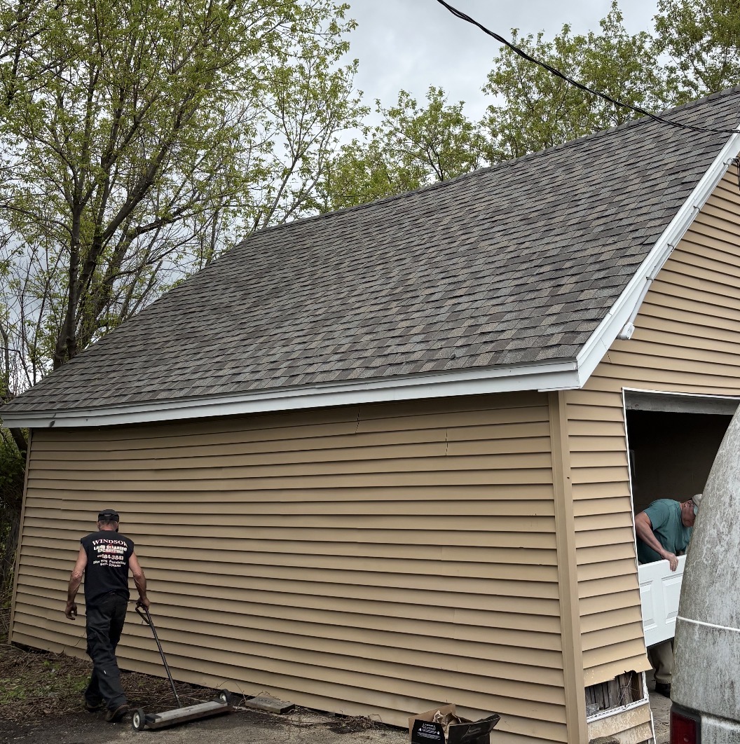 Weathered Wood Landmark Pro